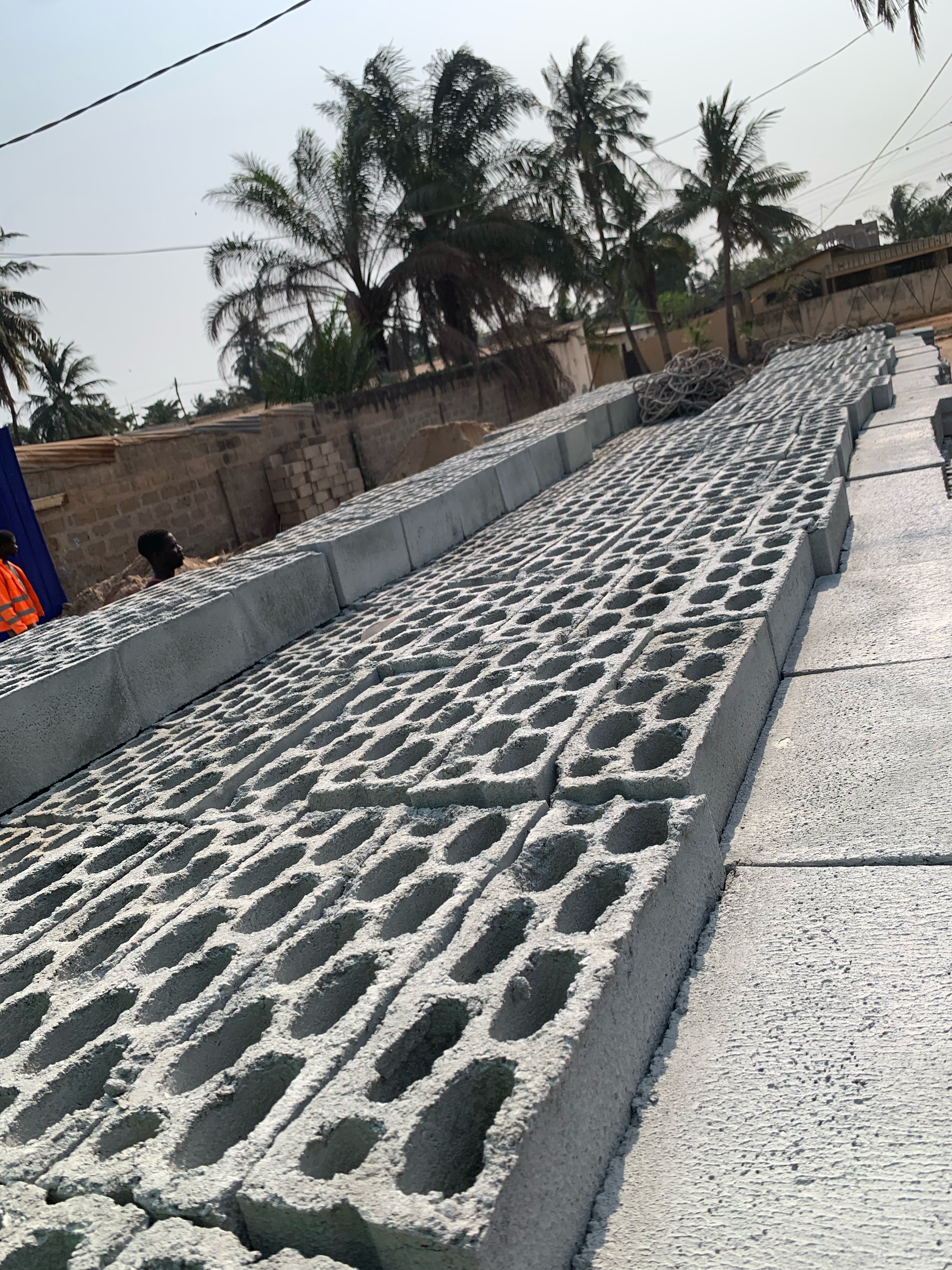 Briques de construction et haute qualité / Description